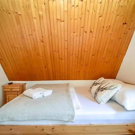 Zakopianskie U Eweliny Oda ve Kahvaltı Zakopane